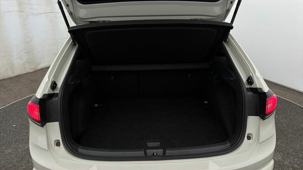Volkswagen Taigo Life White #16