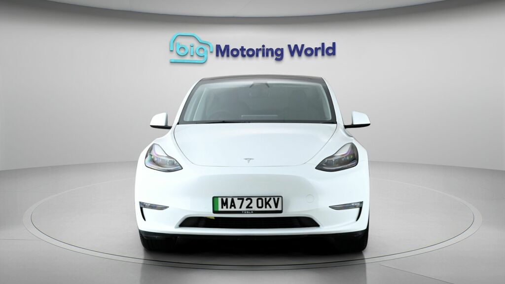Tesla Model Y Long Range White #2