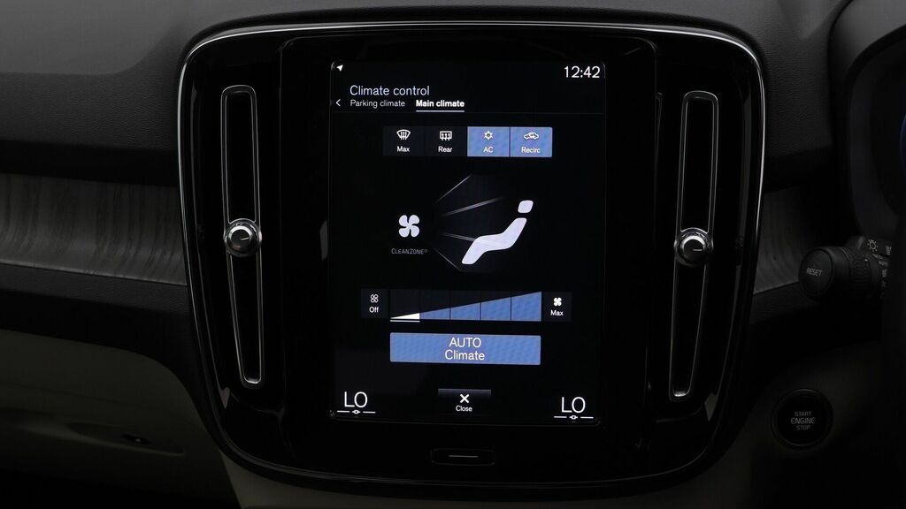 Volvo XC40 T3 R-design Sat Nav Dark Tints Rear Park Assist Black #12