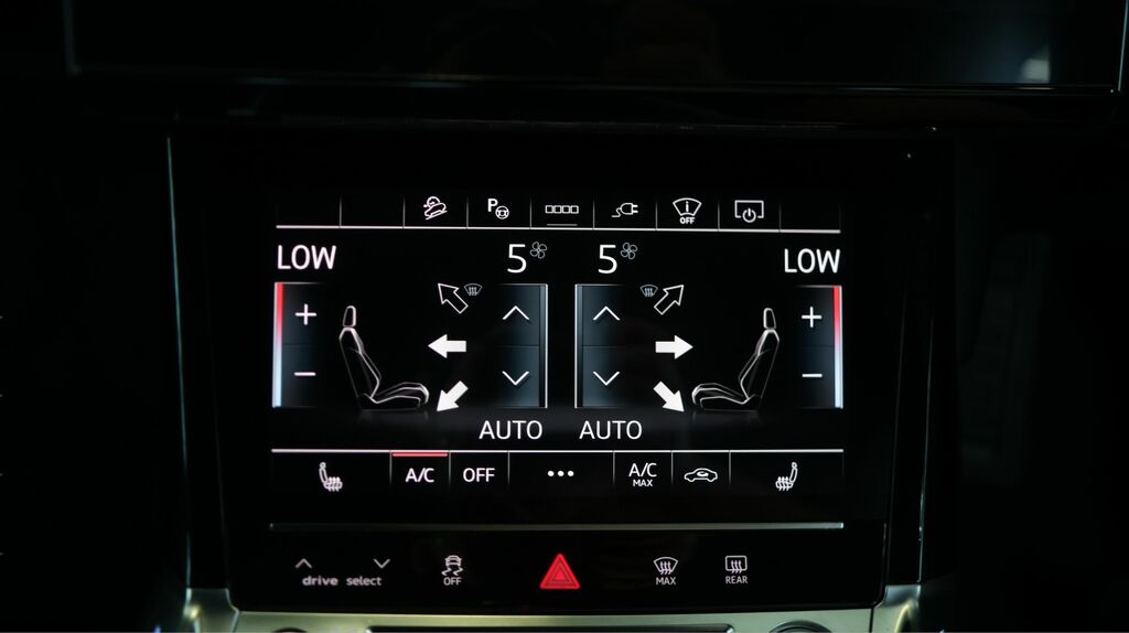 Audi Q8 e tron Audi 300Kw 55 Quattro 114Kwh Black Edition Aut Blue #12