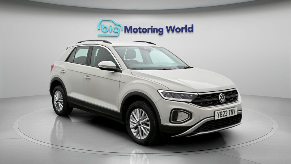 Volkswagen T-Roc Life Grey