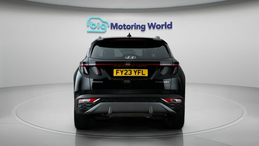 Hyundai Tucson Ultimate Black #6