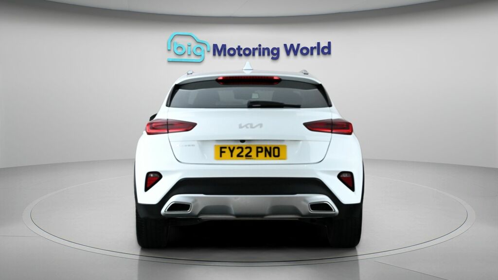 Kia Xceed 3 White #6