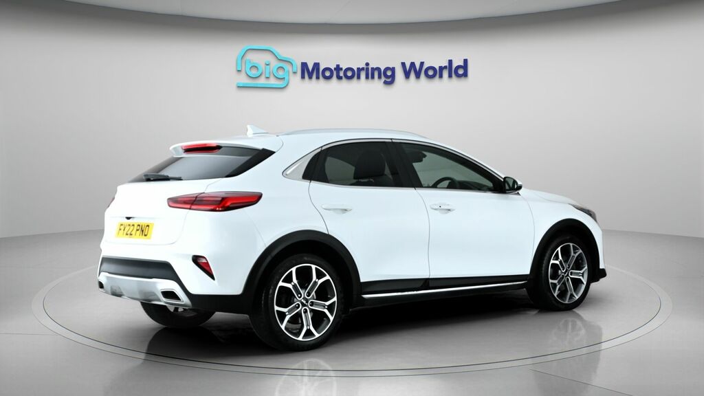 Kia Xceed 1.5 T Gdi 3 Suv Black #7