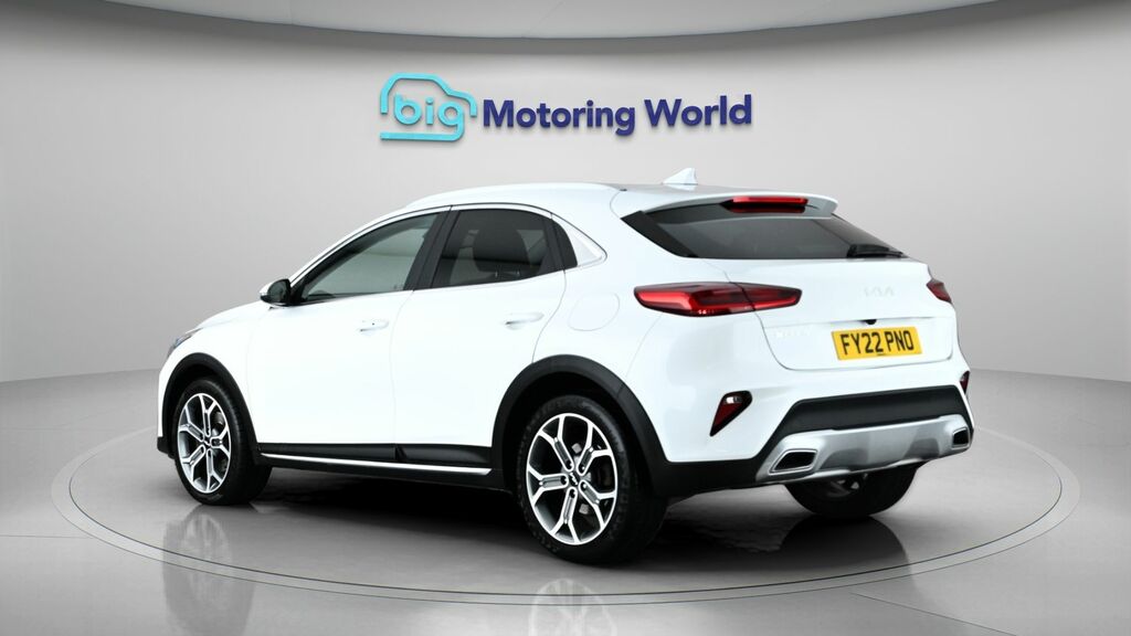 Kia Xceed 3 White #5