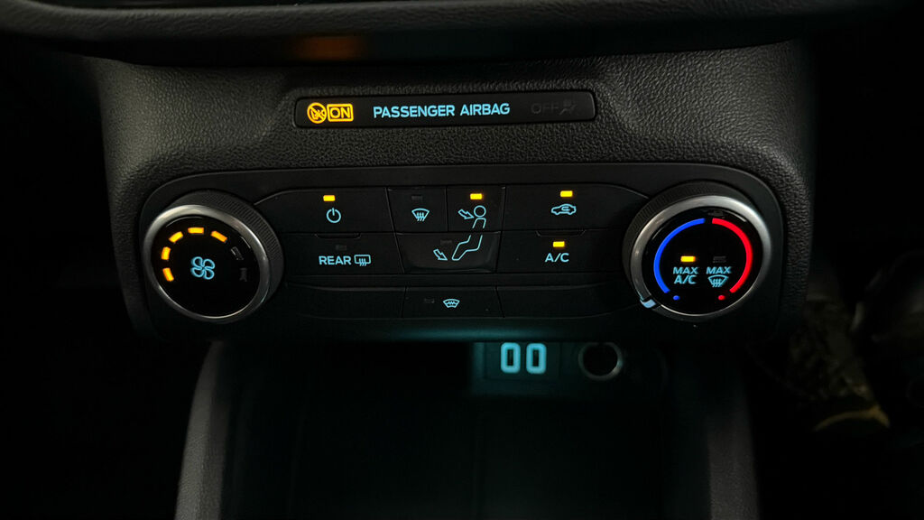 Ford Focus 1.0 Ecoboost Hybrid Mhev 155 St-line Style At Blue #11