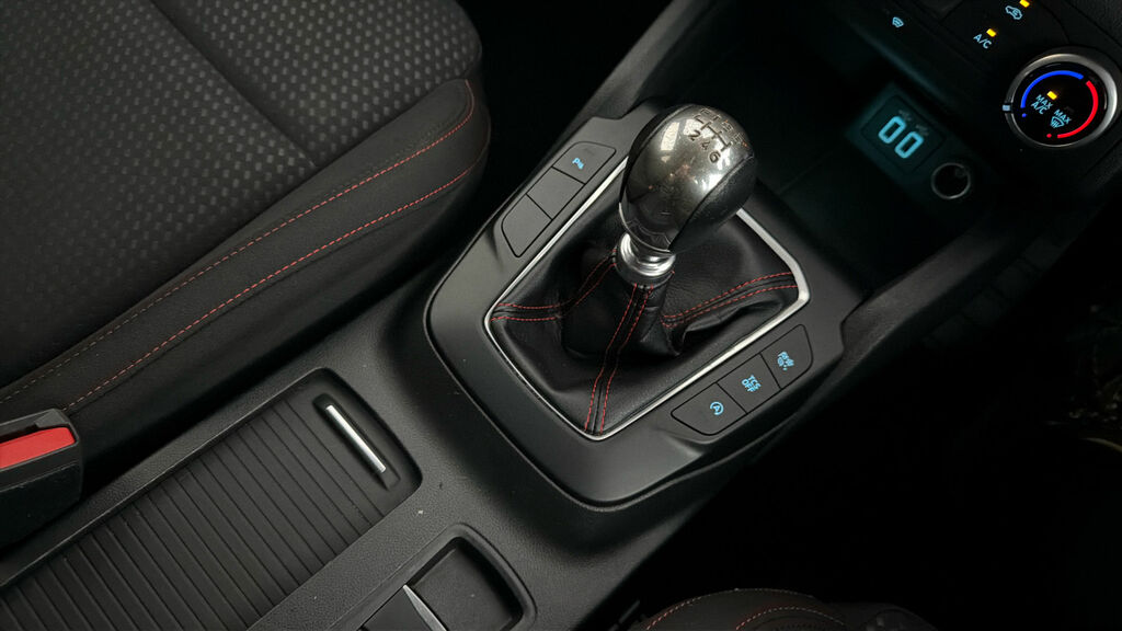 Ford Focus 1.0 Ecoboost Hybrid Mhev 155 St-line Style At Blue #26