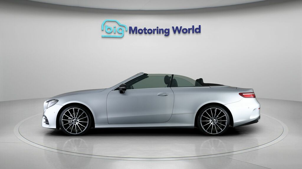 Mercedes-Benz E Class Amg Line Silver #4