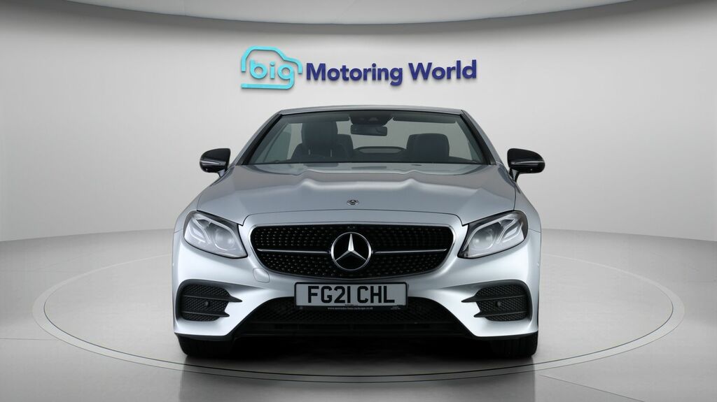 Mercedes-Benz E Class Amg Line Silver #2