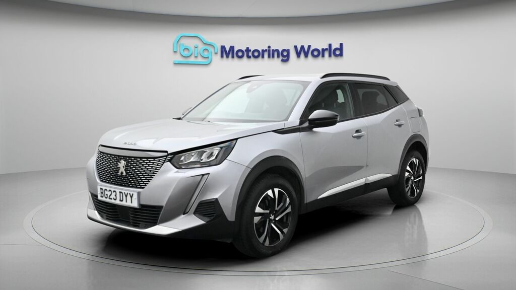Peugeot 2008 Allure Premium Grey #3