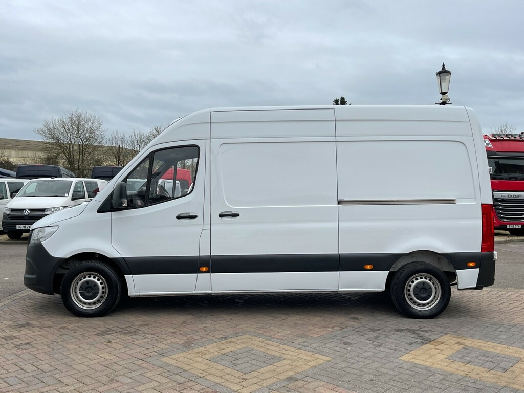 Mercedes-Benz Sprinter 315 Cdi 150 L2h2 Progressive Fridge Van Wth Overni WP72FNN White #6
