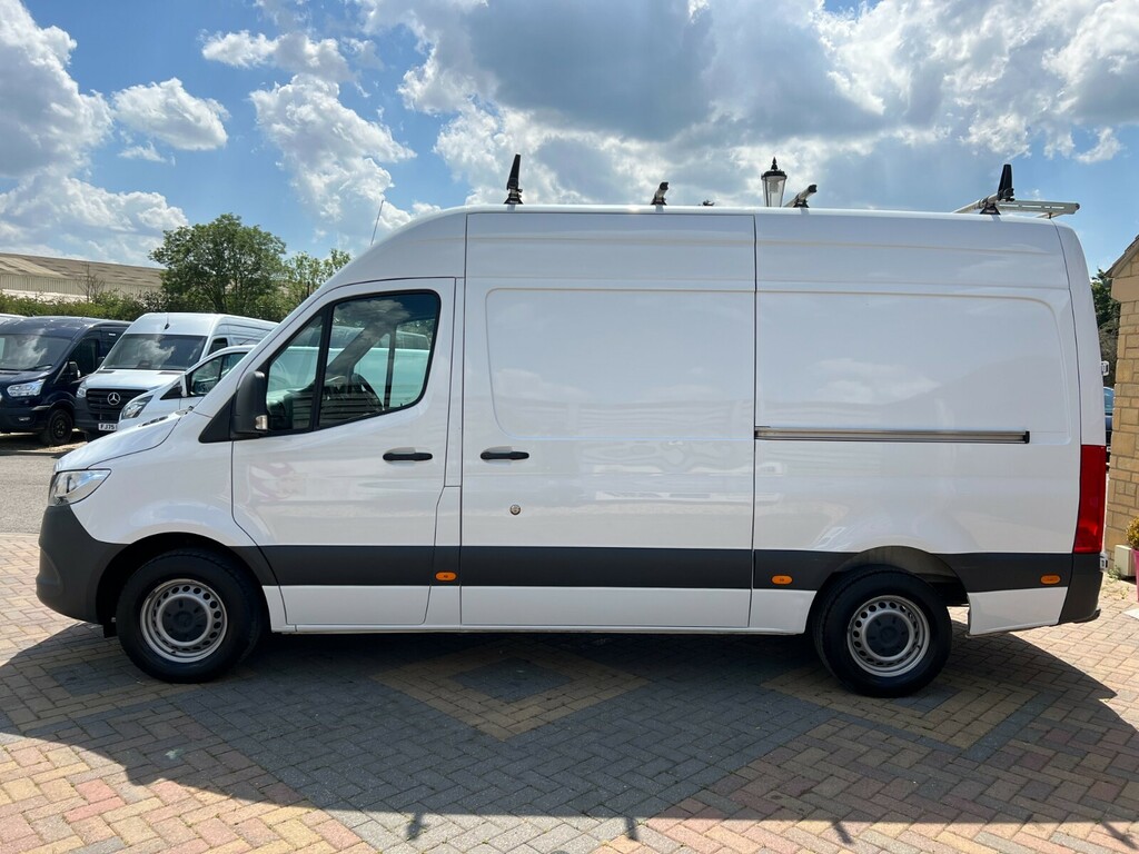 Mercedes-Benz Sprinter 315 Cdi 150 L2h2 Progressive Mwb High Roof Rwd KO21DZC White #6