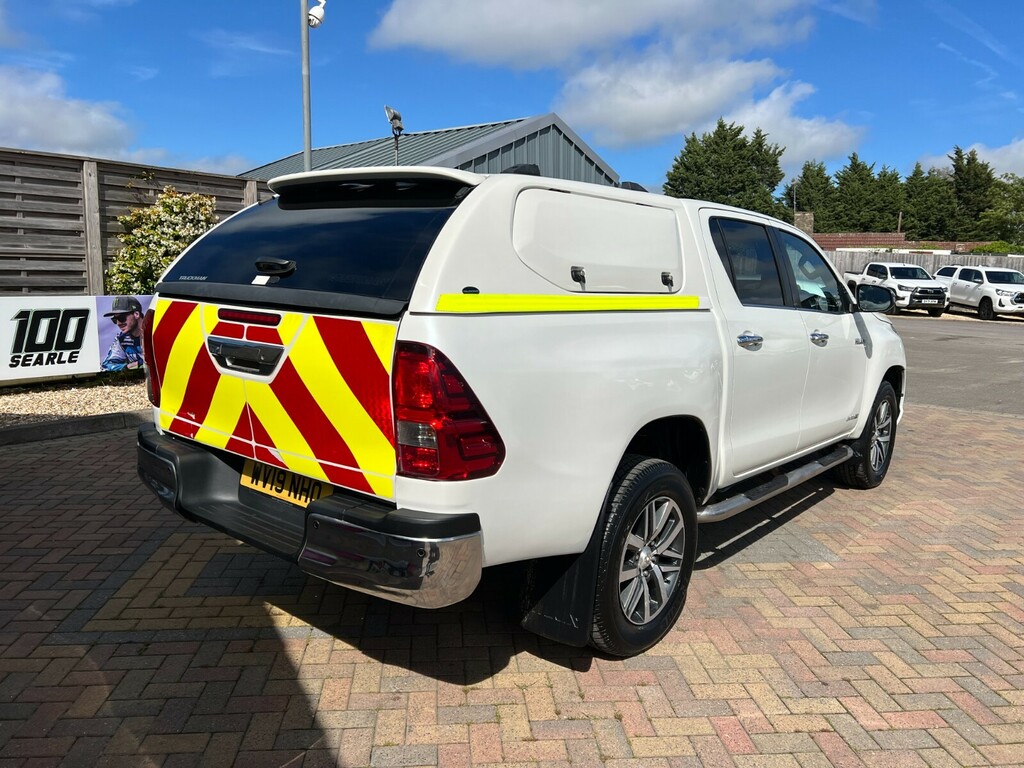 Toyota HILUX D-4d 150 Invincible X 4Wd Double Cab With Truckman WV19NHO White #3