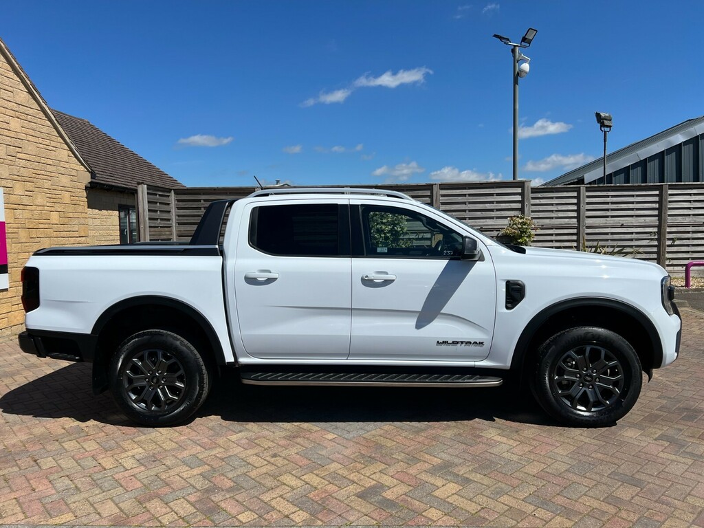 Ford Ranger Td 205 Wildtrak Ecoblue 4Wd Double Cab With Rolln HK23BJZ White #2