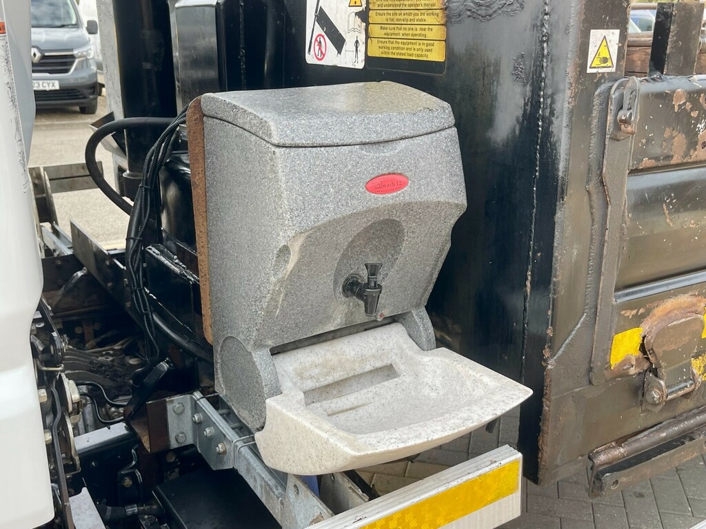 Mitsubishi Fuso Canter 7C15 34 Eu6 White #38