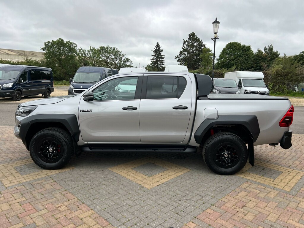 Toyota HILUX D-4d 204 Gr Sport 4Wd Double Cab With Tonneau Cove Silver #6