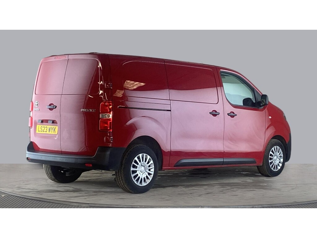 Toyota PROACE 2.0D 140 L2h1 Icon Mwb Low Roof Red #3