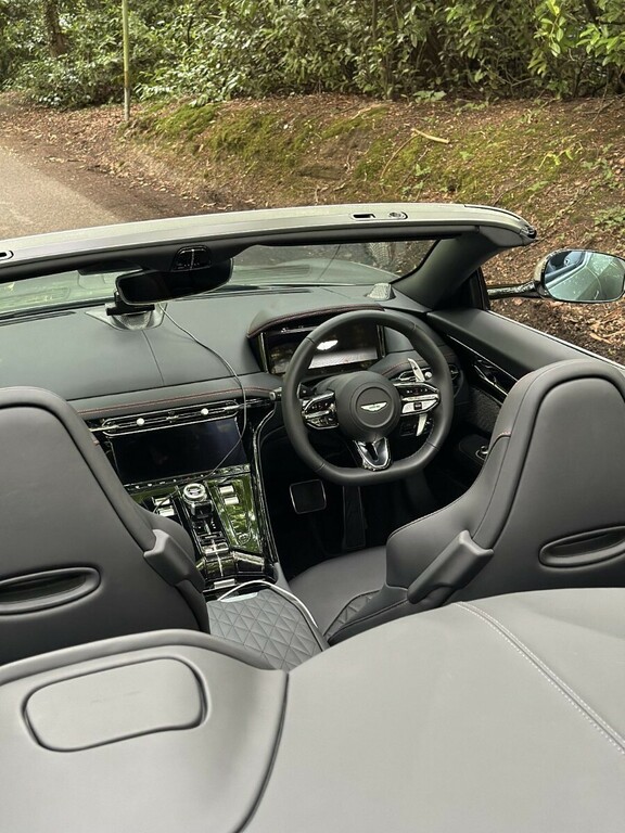 Aston Martin DB12 4.0 V8 670 Volante Touchtronic Silver #5