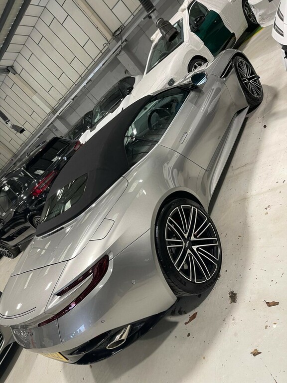 Aston Martin DB12 4.0 V8 670 Volante Touchtronic Silver #2