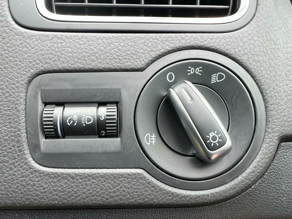 Volkswagen Polo Match Silver #20