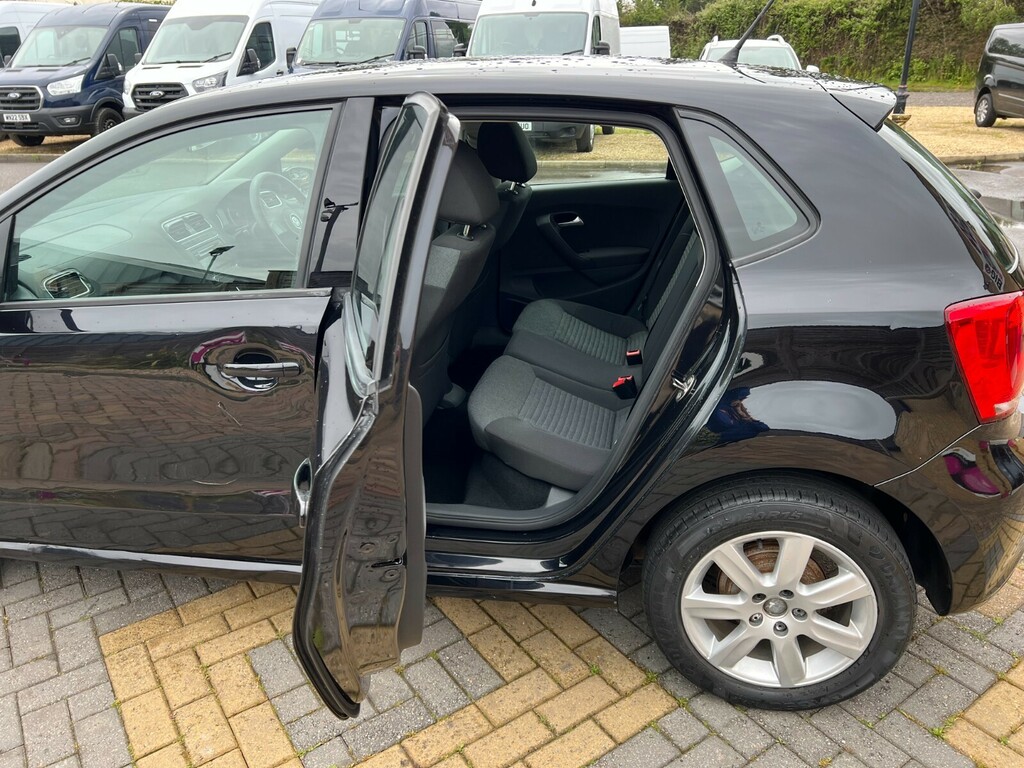Volkswagen Polo Match Silver #25