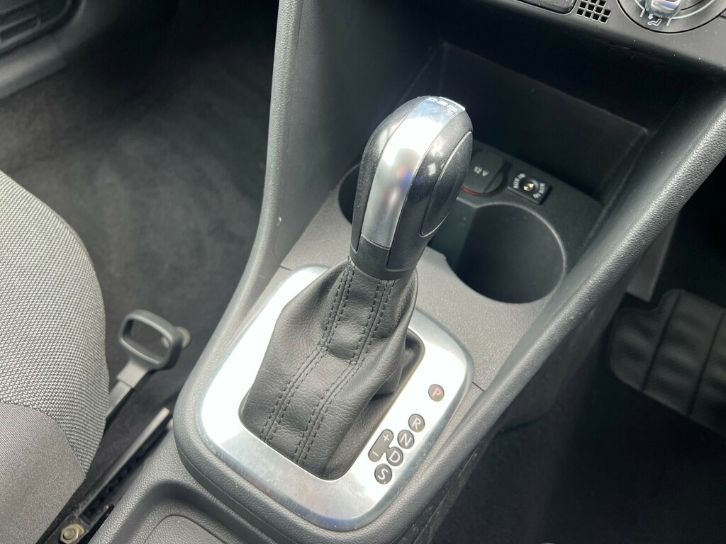 Volkswagen Polo Match Silver #17