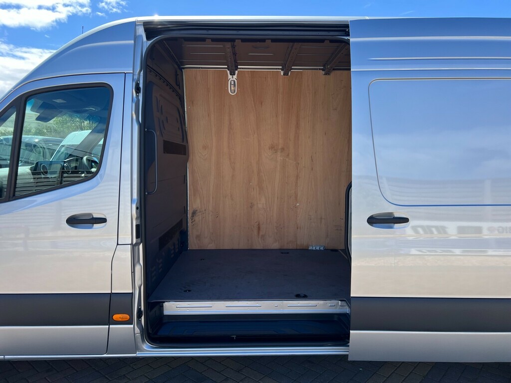 Mercedes-Benz Sprinter 2.0 315 Cdi Select Panel Van Rwd White #25