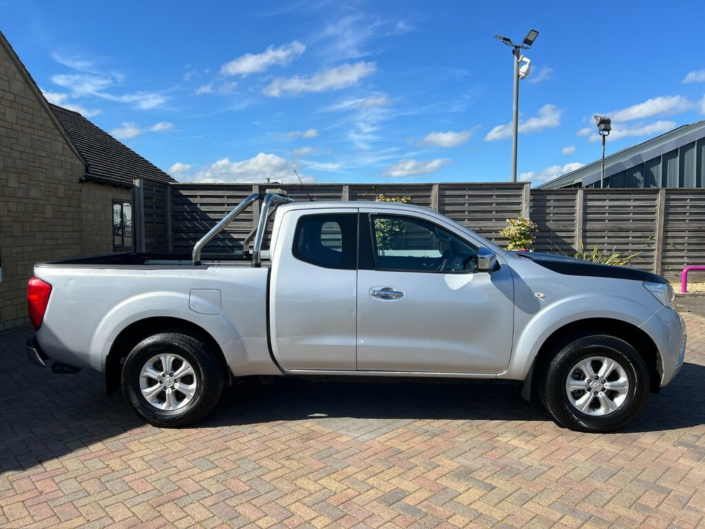 Nissan Navara Dci 160 Acenta 4X4 King Cab Silver #2