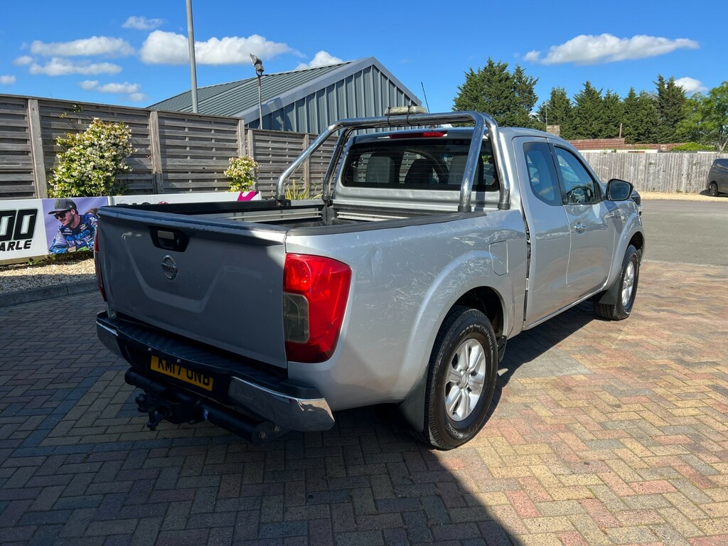 Nissan Navara Dci 160 Acenta 4X4 King Cab Silver #3
