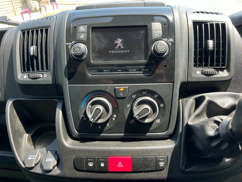 Peugeot Boxer Diesel White #11
