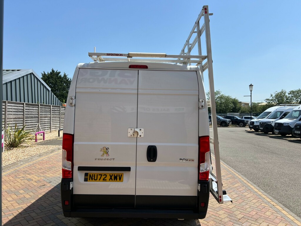 Peugeot Boxer 335 Bluehdi 140 L3h2 Professional Lwb Medium Roof White