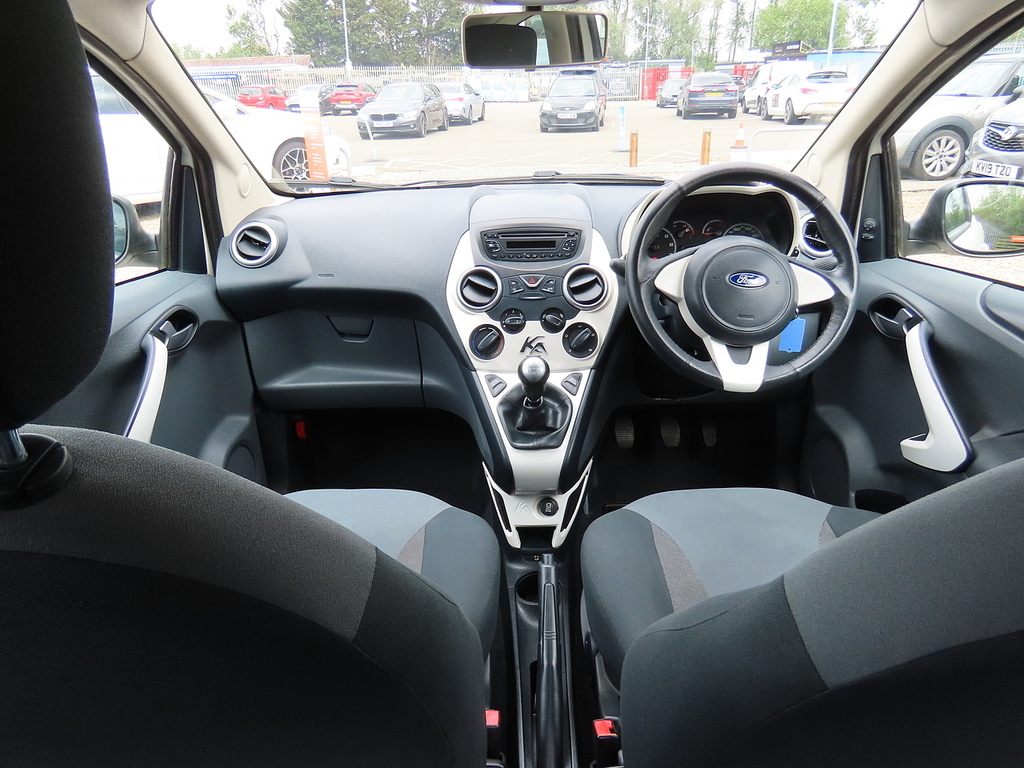 Ford KA 1.2 Edge Euro 6 Ss 2014 Red #16