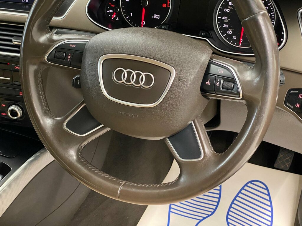 Audi A4 2.0 Tdi Ultra Se Technik Euro 6 Ss DG64PHX Black #4
