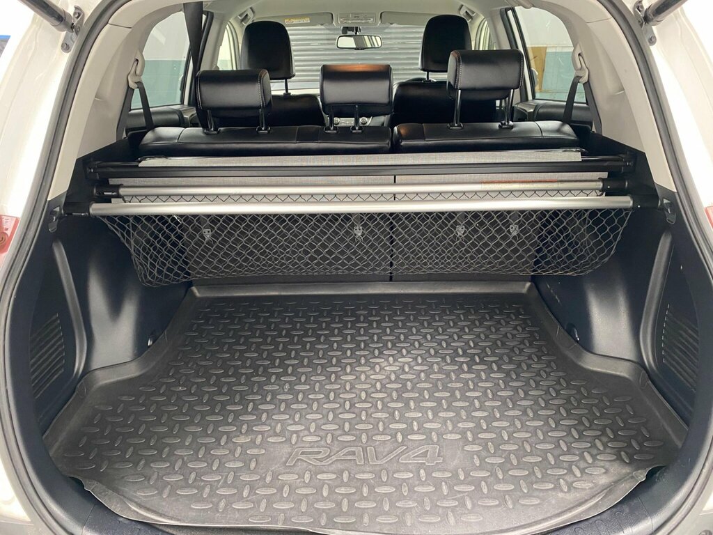 Toyota Rav 4 Rav4 Invincible D-4d 4X2 Grey #16