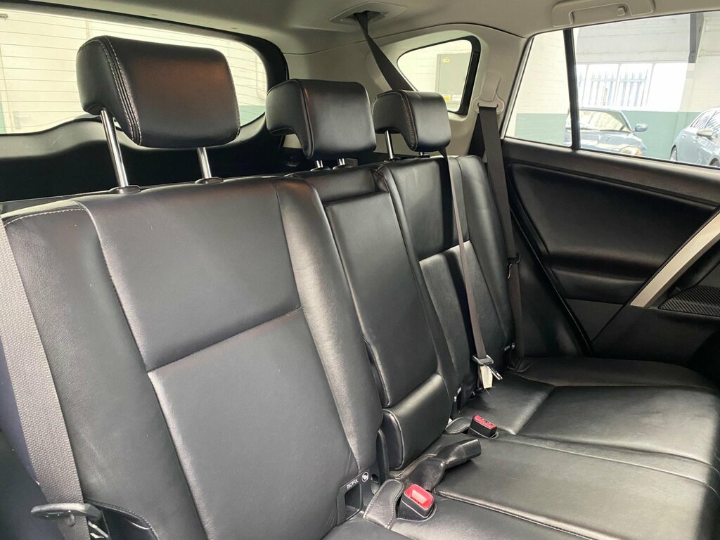 Toyota Rav 4 Rav4 Invincible D-4d 4X2 Grey #15