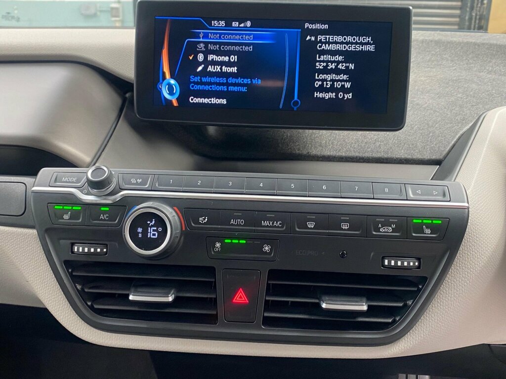 BMW i3 125Kw 33Kwh Suite Interior World Grey #21