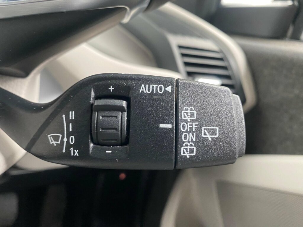 BMW i3 125Kw 33Kwh Suite Interior World Grey #34