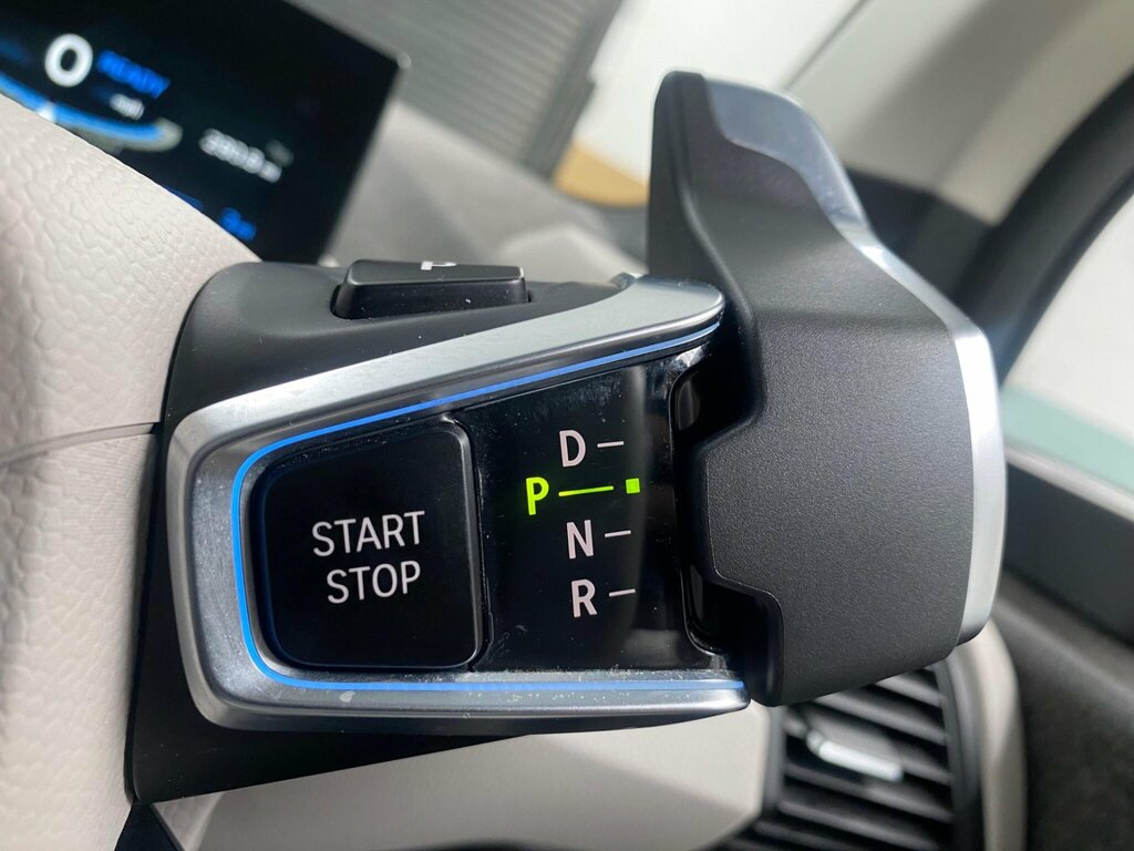 BMW i3 125Kw 33Kwh Suite Interior World Grey #35