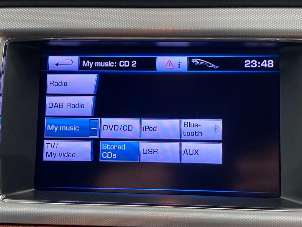 Jaguar XF 2.2 D Luxury White #31
