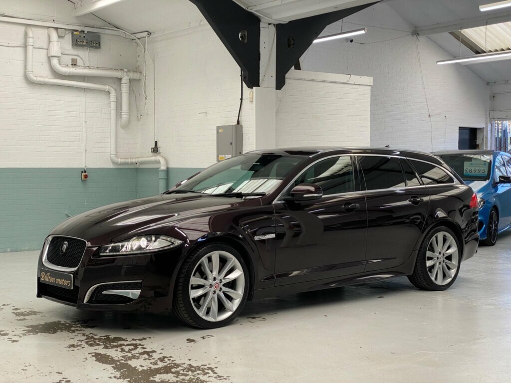 Jaguar XF 2.2 D Luxury White #40