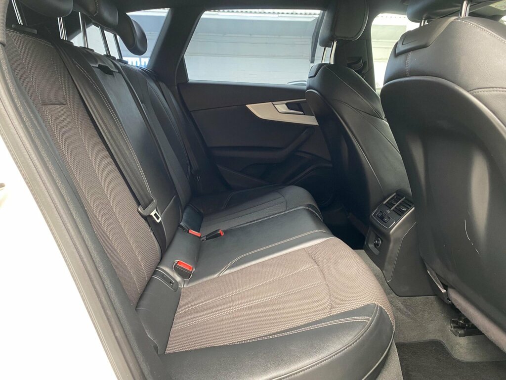 Audi A4 Avant 2017 Audi A4 2.0 Avant Tdi Ultra Sport Black #13