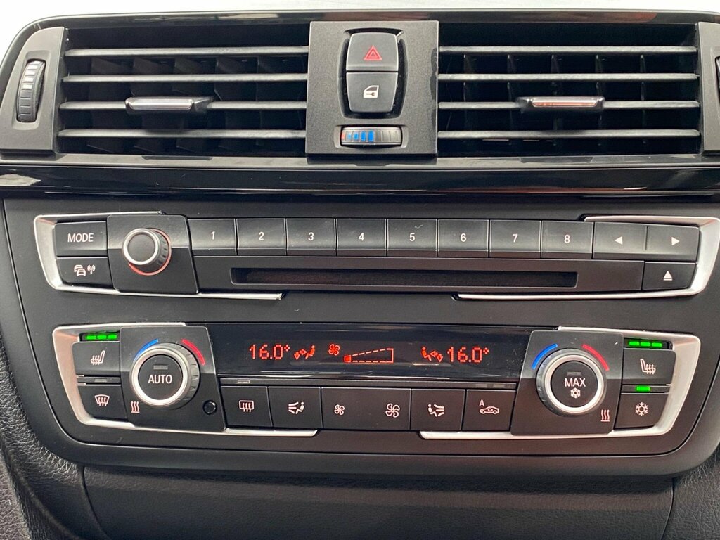 BMW 3 Series 2.0 320D Sport Plus Edition Euro 5 Ss White #25