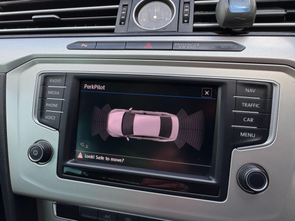 Volkswagen Passat S Tdi Bluemotion Technology Silver #22