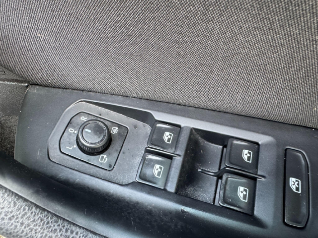 Volkswagen Passat S Tdi Bluemotion Technology Silver #17