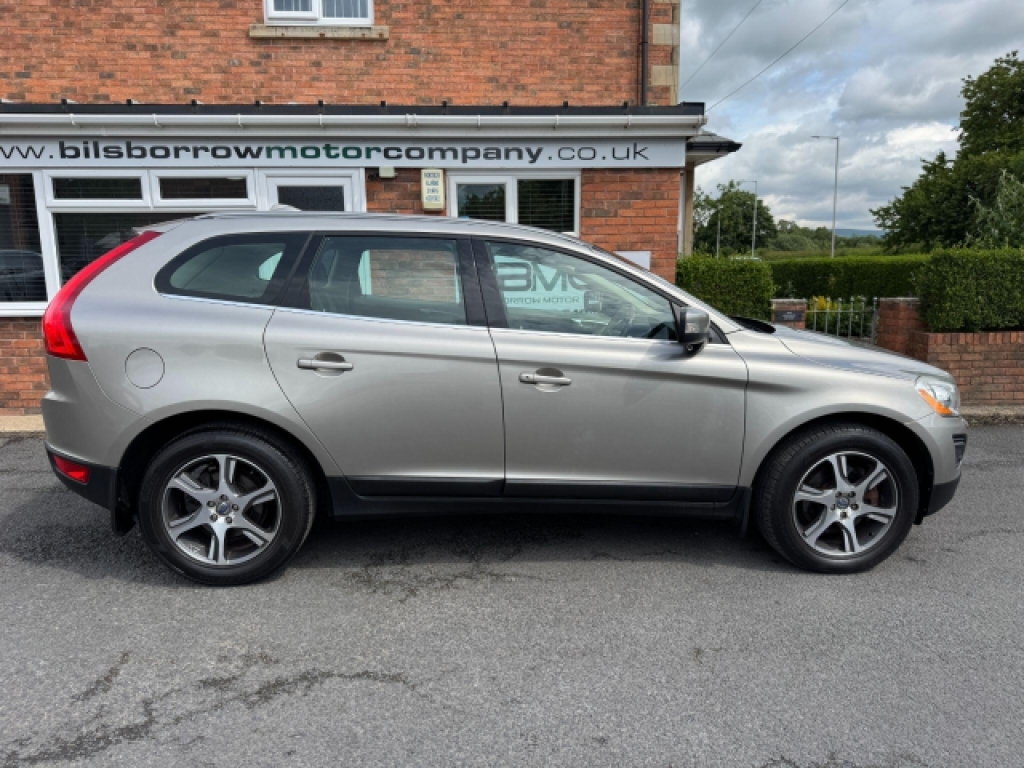 Volvo XC60 2.0T Se Lux Ulez Black #7