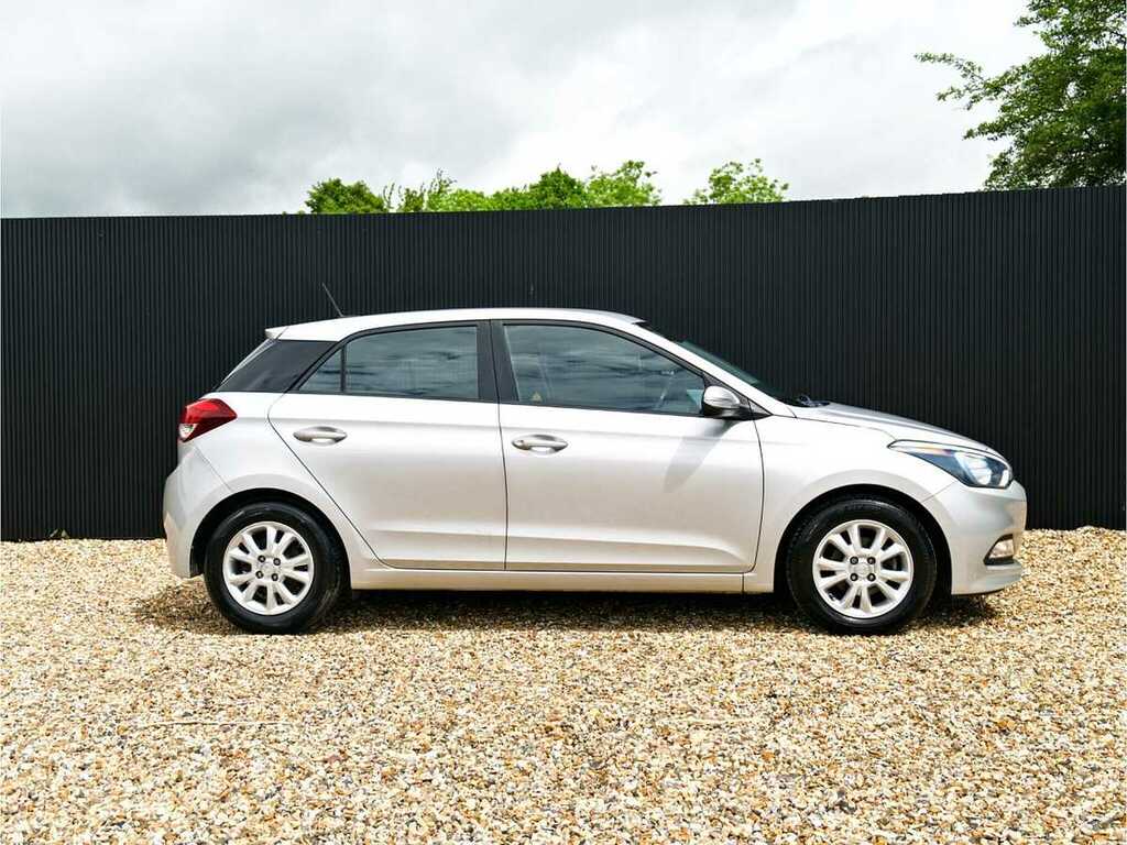 Hyundai I20 Se Mpi ET66VKW Silver #3
