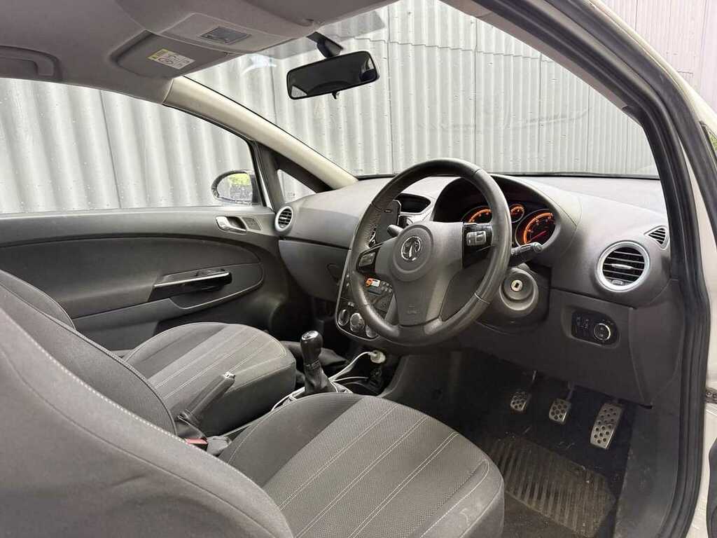 Vauxhall Corsa Limited Edition YA14ZSY White #3