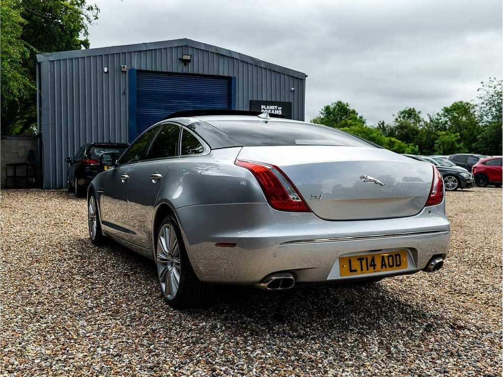 Jaguar XJ Portfolio Silver #5