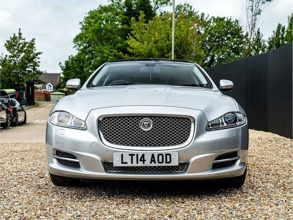 Jaguar XJ Portfolio Silver #2