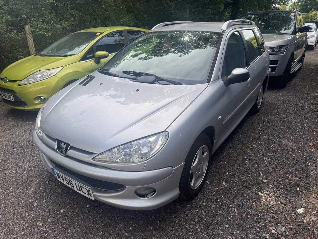 Peugeot 206 Verve Silver #4